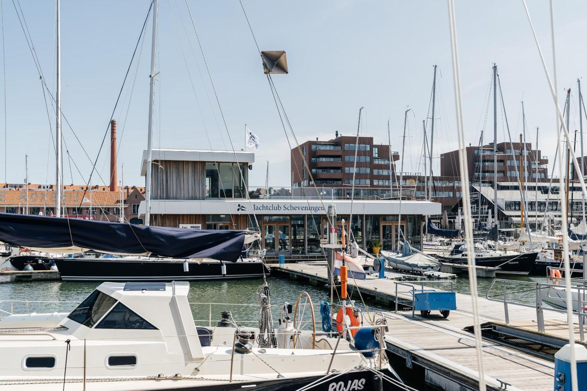 Bizstay Harbour II Scheveningen Apartments La Haya Exterior foto